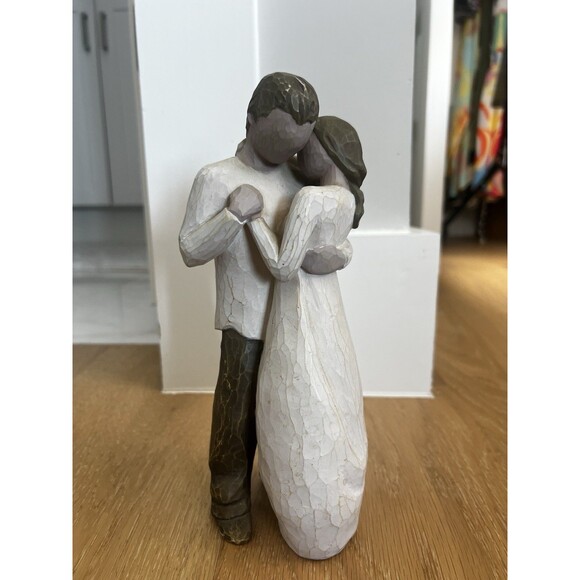 Willow Tree Promise Sculpted Hand-Painted Figurine by Susan Lordi - 26121 - Picture 1 of 9